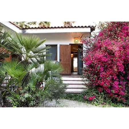 Gorgeous In Apartamento Briatico